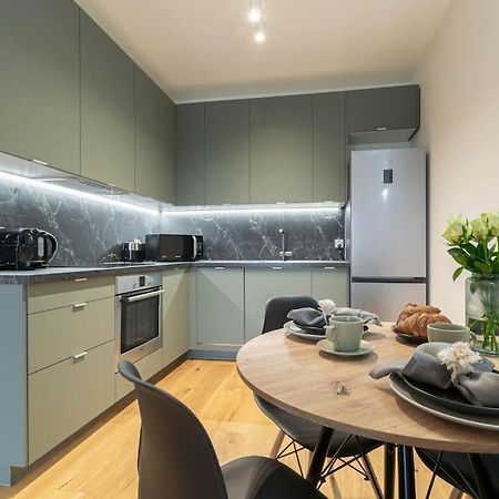Olive Tree Apartment - Klimatyzacja - Air Conditioning-Self-Check-In Катовице Экстерьер фото